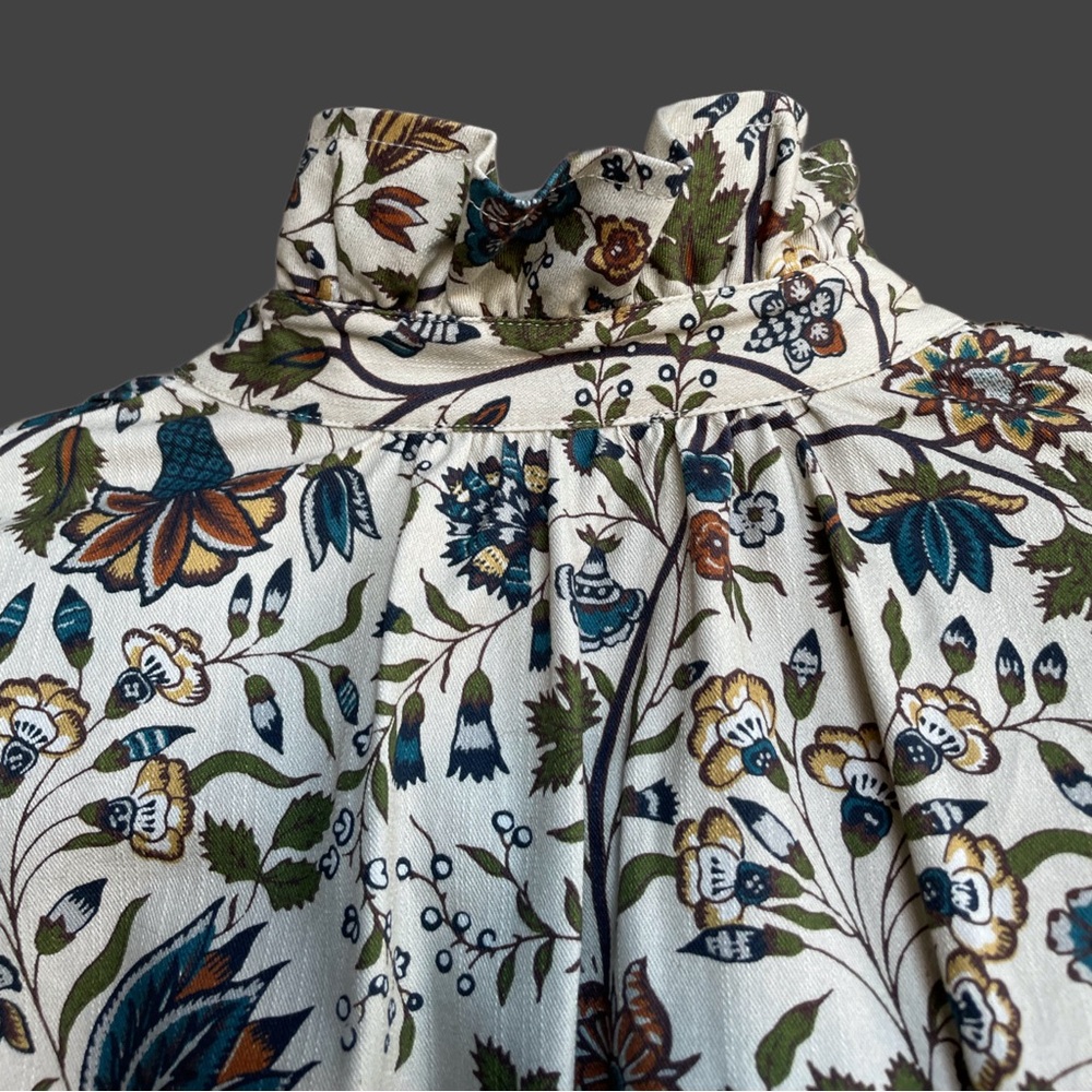 TUCKERNUCK Wildwood Chintz Winnie Blouse Ecru Floral Ruffle Pearl Snap Shirt Top - Picture 7 of 17